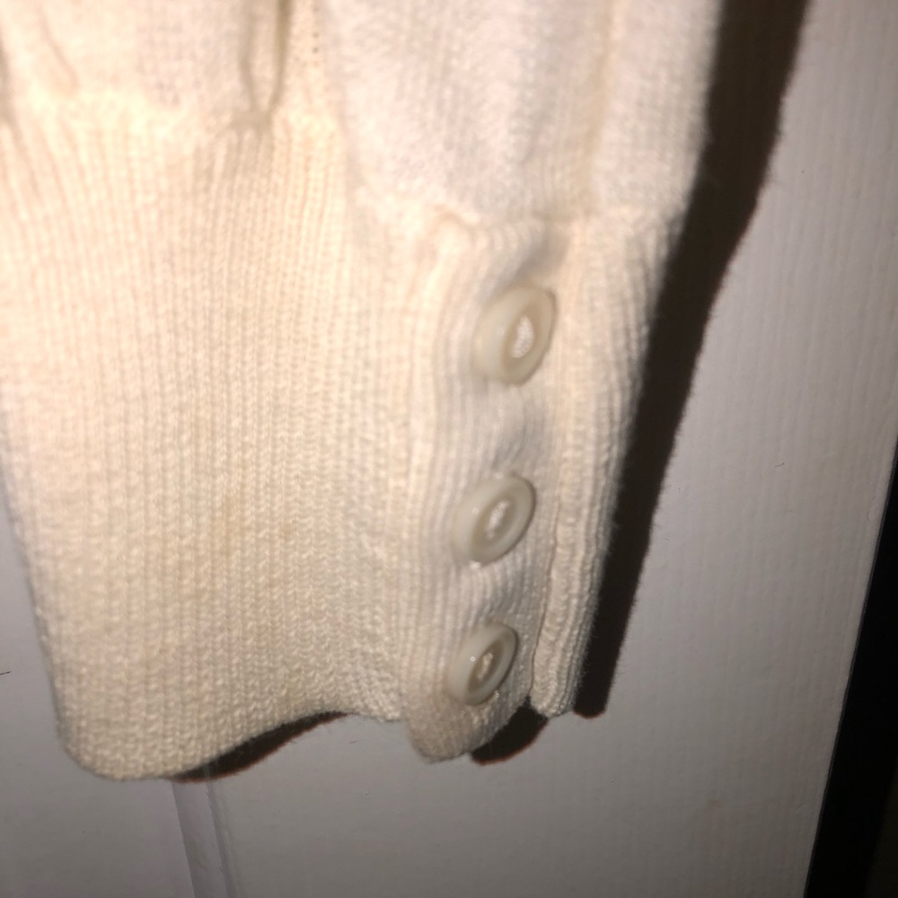 GAP sweater - Picture 3 of 4